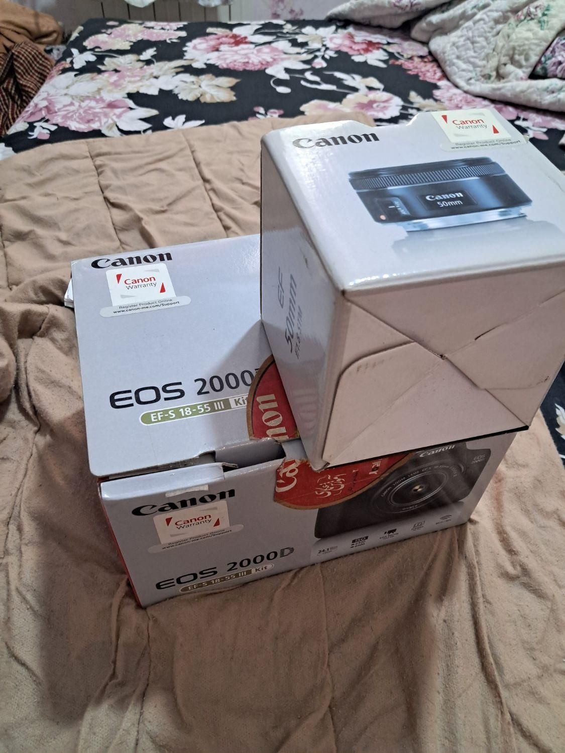دوربین Canon 2000d به همراه لنز حرفه ای|دوربین عکاسی و فیلم‌برداری|لاهیجان, کوی آزادگان|دیوار