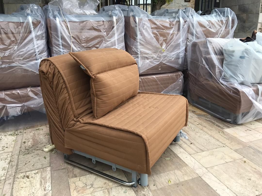 تخت خواب شو ٪ مبل ٪ تک نفره|مبلمان خانگی و میز عسلی|شیراز, شهرک گلها|دیوار