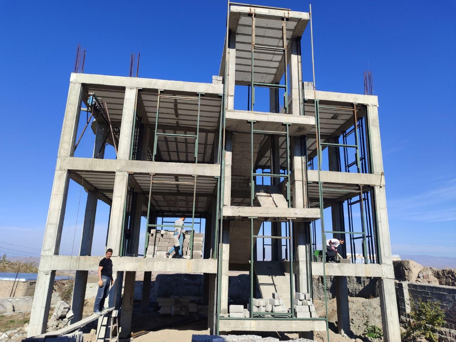 صفر تا صد ساختمان با مصالح وبدون مصالح|خدمات پیشه و مهارت|مشگین شهر, |دیوار