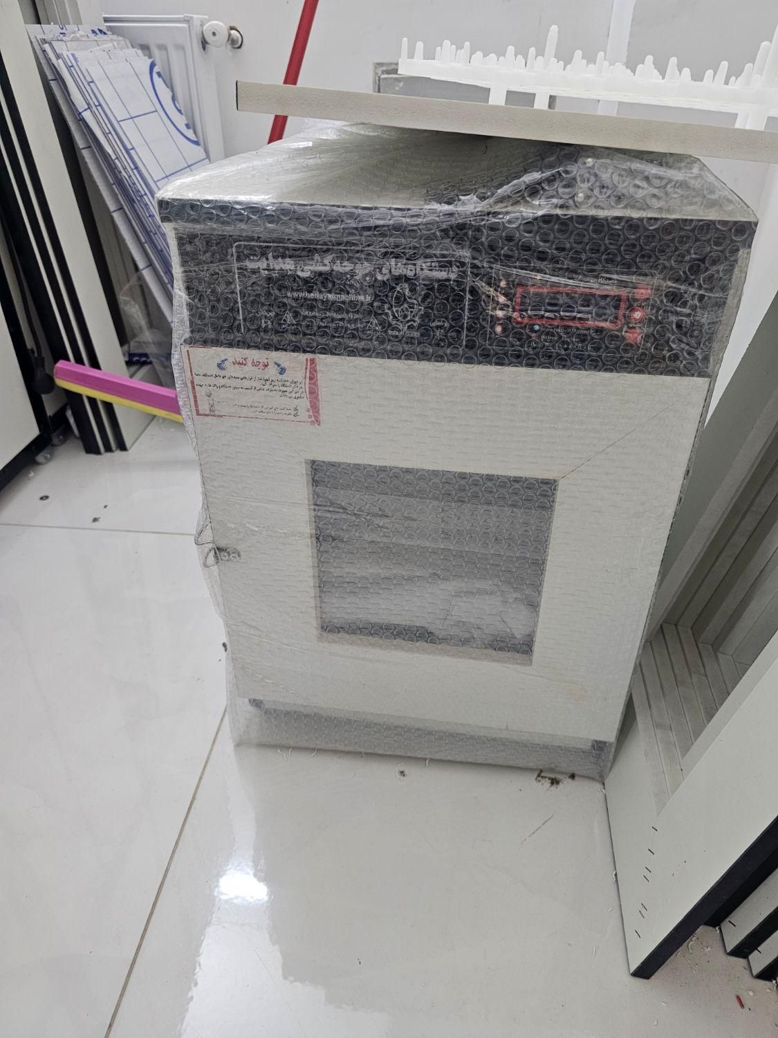 دستگاه جوجه کشی هدایت|لوازم جانبی حیوانات|سمنان, |دیوار