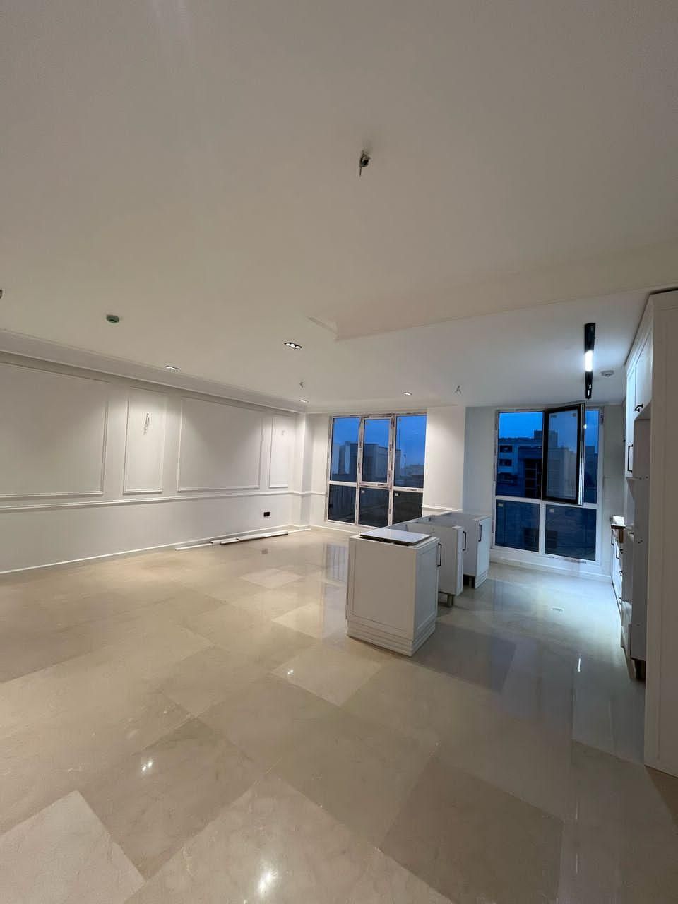 ۹۵متری نوساز / سالن پرده خور قدی / سازه مدرن لوکس|فروش آپارتمان|تهران, جنتآباد مرکزی|دیوار