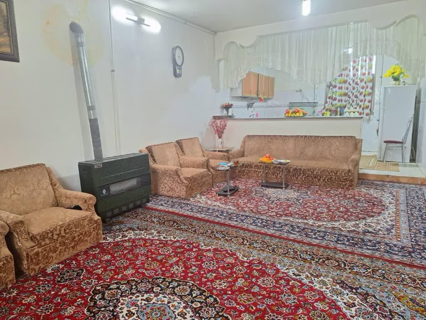 خانه مسافر|اجارهٔ کوتاه‌مدت آپارتمان و سوئیت|اراک, |دیوار