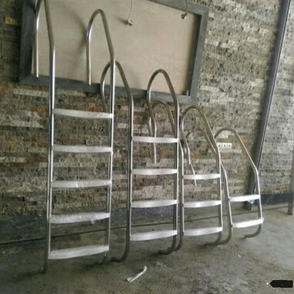 پله استخر و نردبان استخر (پله استخری)|مصالح و تجهیزات ساختمان|کرج, حصارک بالا|دیوار