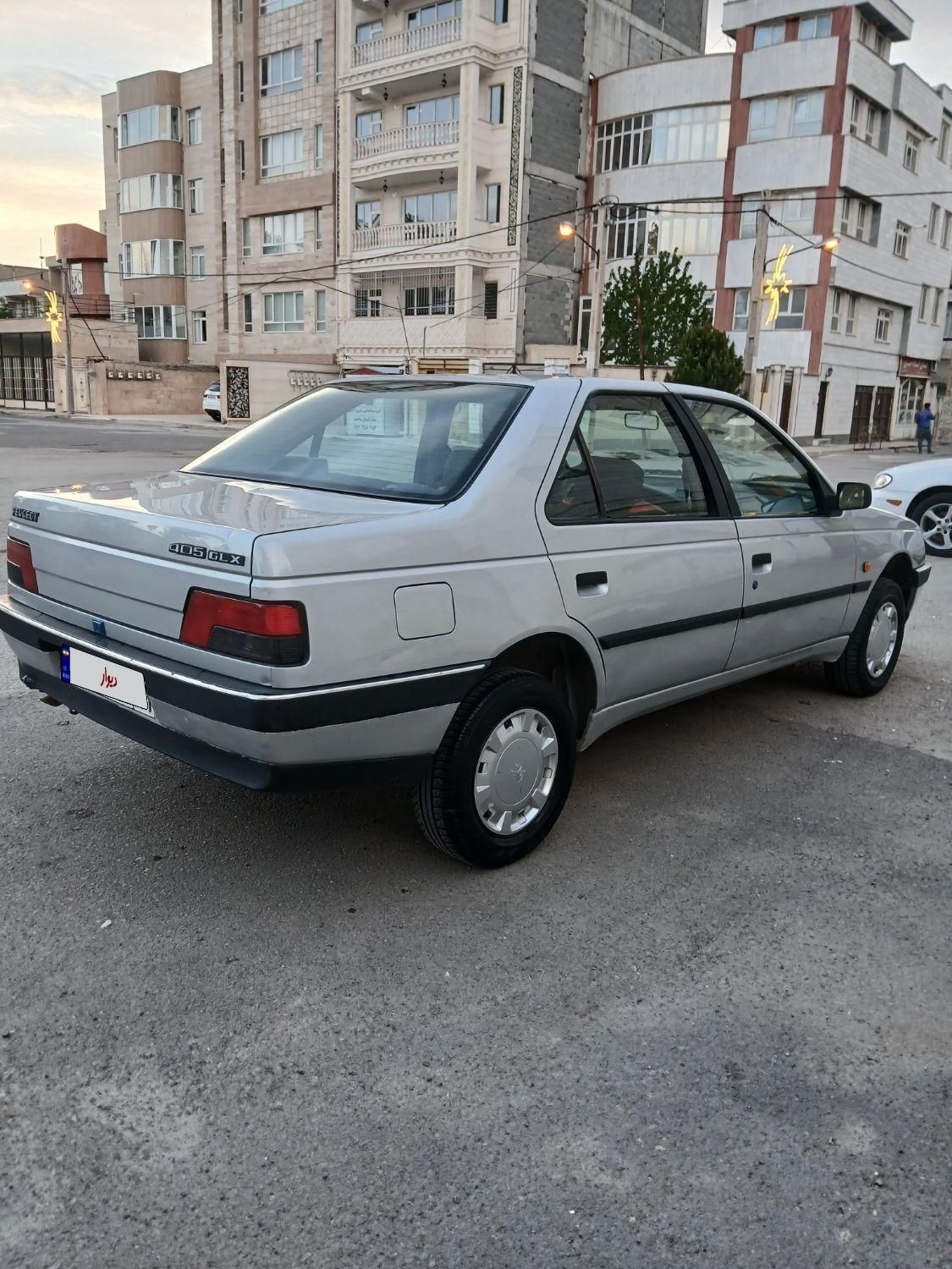 پژو 405 GLX - دوگانه سوز CNG، مدل ۱۳۸۸ بیرنگ درحد|خودرو سواری و وانت|اردبیل, |دیوار