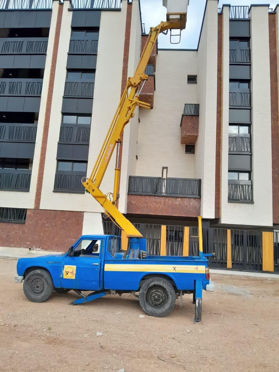 اجاره بالابر جرثقیل نفربر ایمنی کامل|خدمات حمل و نقل|اصفهان, محله سفلی|دیوار