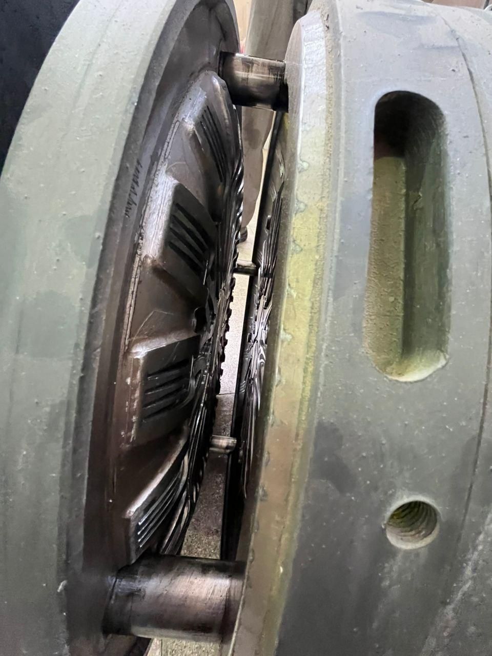 قالب تولید چنگال طرح کوشا ۲۰ کویته|ماشین‌آلات صنعتی|پاکدشت, خاتون آباد|دیوار