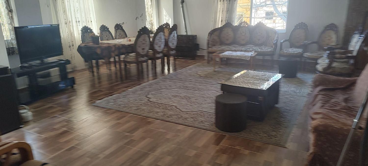 اجاره روزانه/ ویلا ۱۳۰ متری|اجارهٔ کوتاه‌مدت ویلا و باغ|چالوس, |دیوار