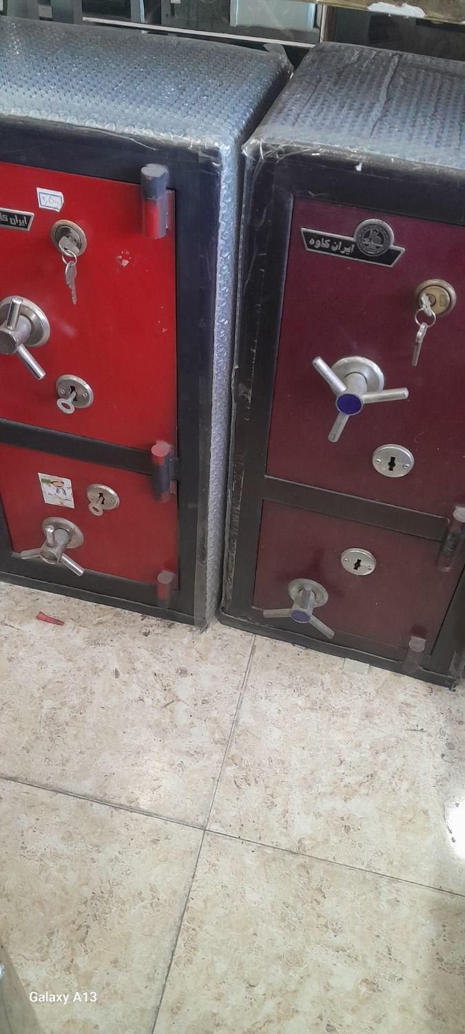 گاوصندوق ایران کاوه درحد نو|فروشگاه و مغازه|نسیم‌شهر, |دیوار