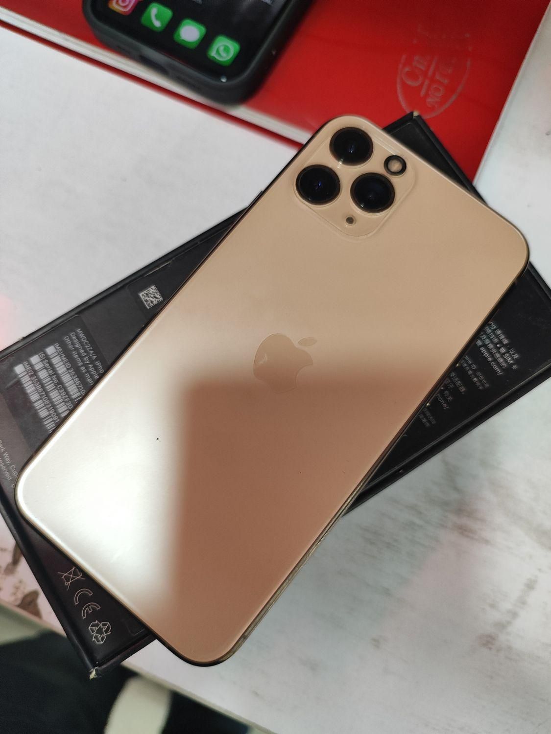 iphone 11pro/ایفون ۱۱ پرو|موبایل|تهران, فلسطین (میدان انقلاب)|دیوار