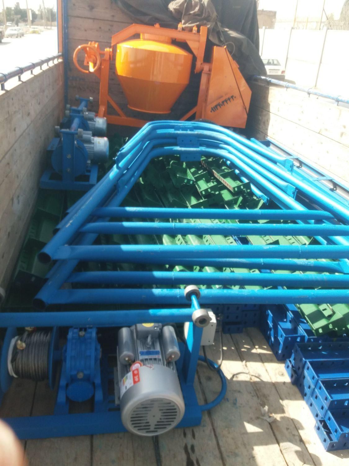 ۲موتوره پمپ بلوک زن بالابر ساختمانی|مصالح و تجهیزات ساختمان|یزد, |دیوار