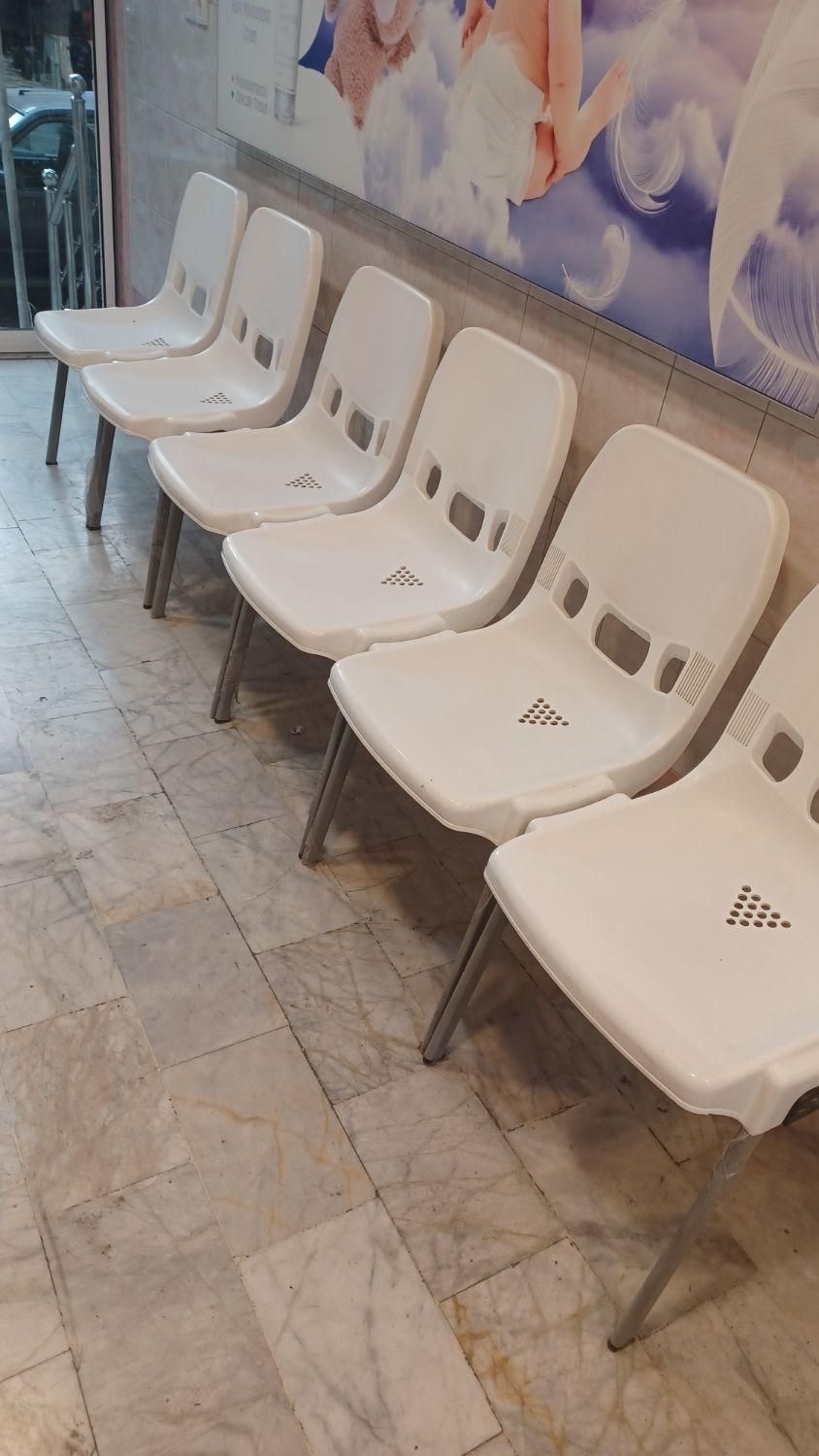 صندلی انتظار/همایش/نیمکت/پلاستیکی/جیگرکی مدل لوئیز|مبلمان اداری|چهارباغ, |دیوار
