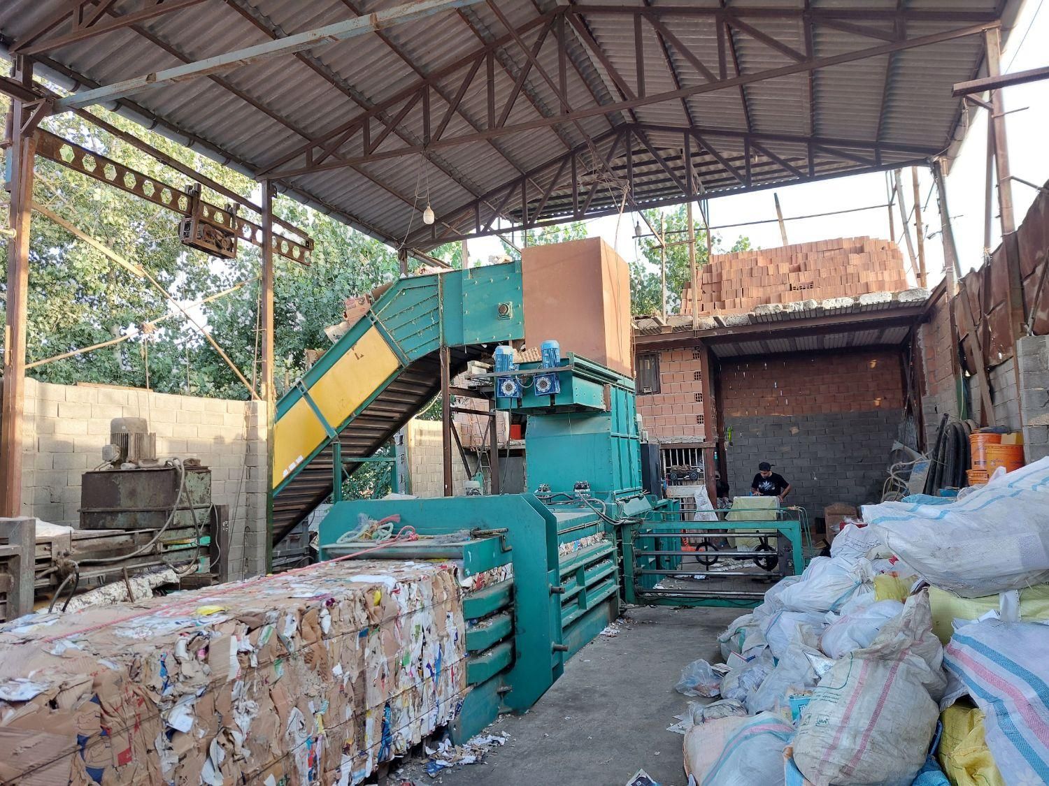 ضایعاتی برادران بهارستانی|عمده‌فروشی|سبزوار, طبرسی (جعفرآباد)|دیوار