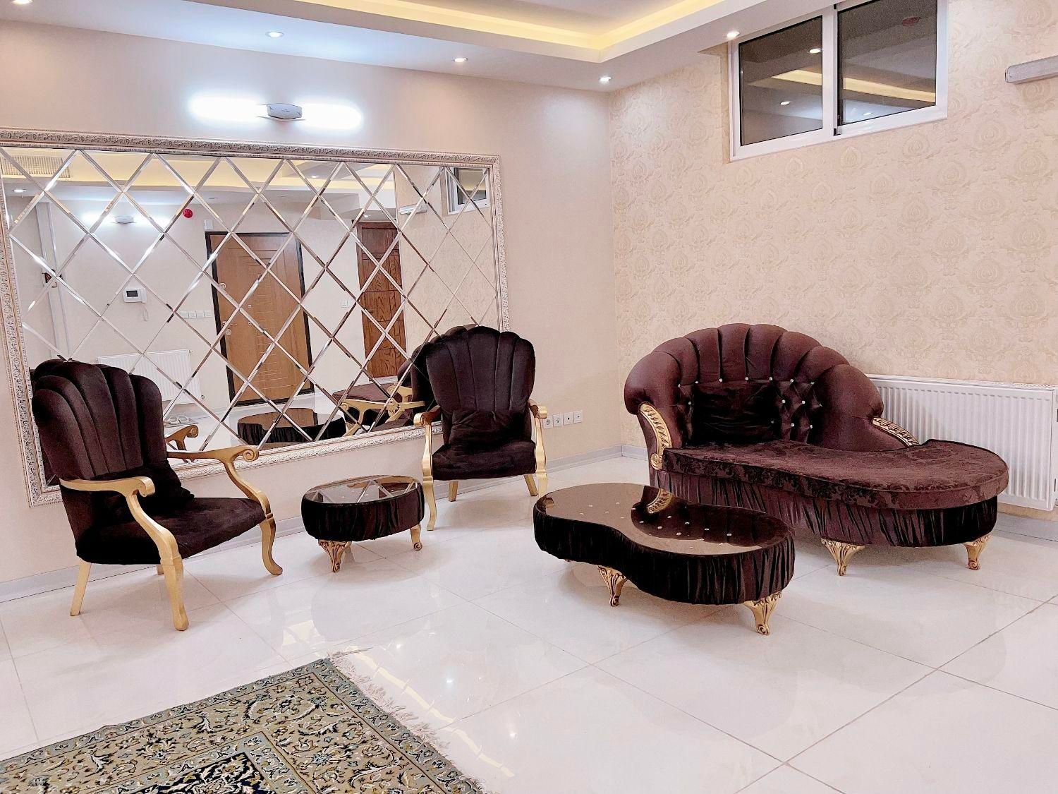 منزل نوساز عکس مطابق واحد مرکز شهر|اجارهٔ کوتاه‌مدت آپارتمان و سوئیت|اصفهان, ملاصدرا|دیوار