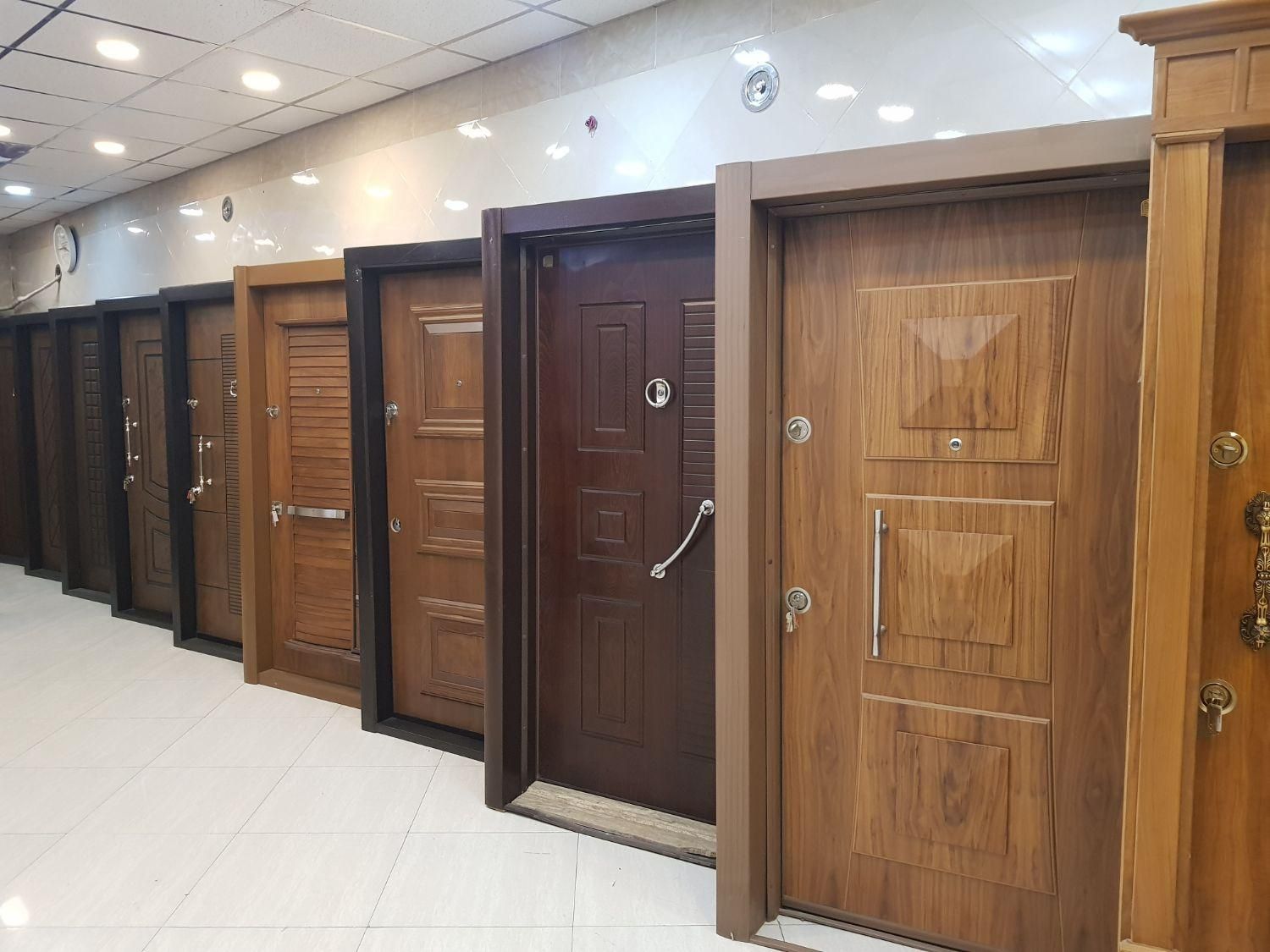 نمایشگاه درب ضد سرقت ضد حریق درب چوبی اتاق سرویس|مصالح و تجهیزات ساختمان|قم, بنیاد|دیوار