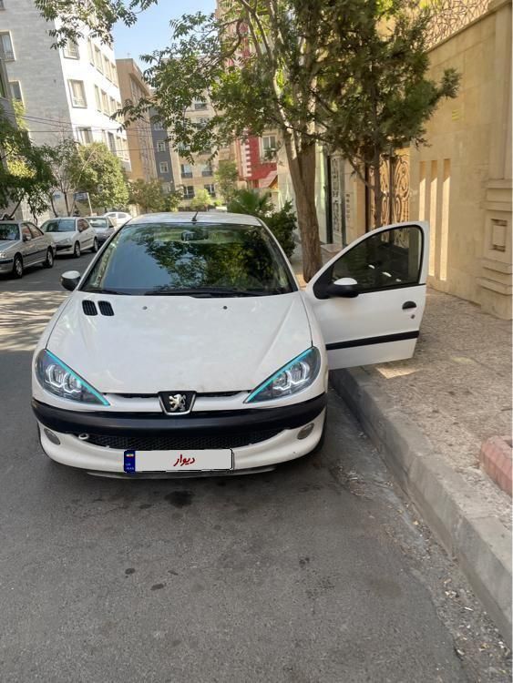 پژو 206 SD V8، مدل ۱۳۹۶|سواری و وانت|تهران, سعادت‌آباد|دیوار