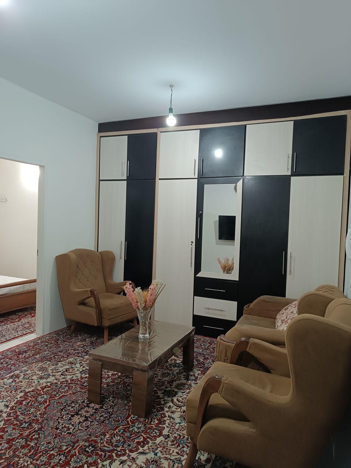 اجاره روزانه سوییت ،سوییت منزل ، پارکینگ دار ،تمیز|اجارهٔ کوتاه‌مدت آپارتمان و سوئیت|همدان, |دیوار