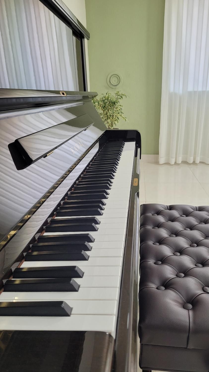 پیانو آکوستیک ژاپنی اصل Kawai KX-98 با رنگ گردویی|پیانو، کیبورد، آکاردئون|تهران, الهیه|دیوار