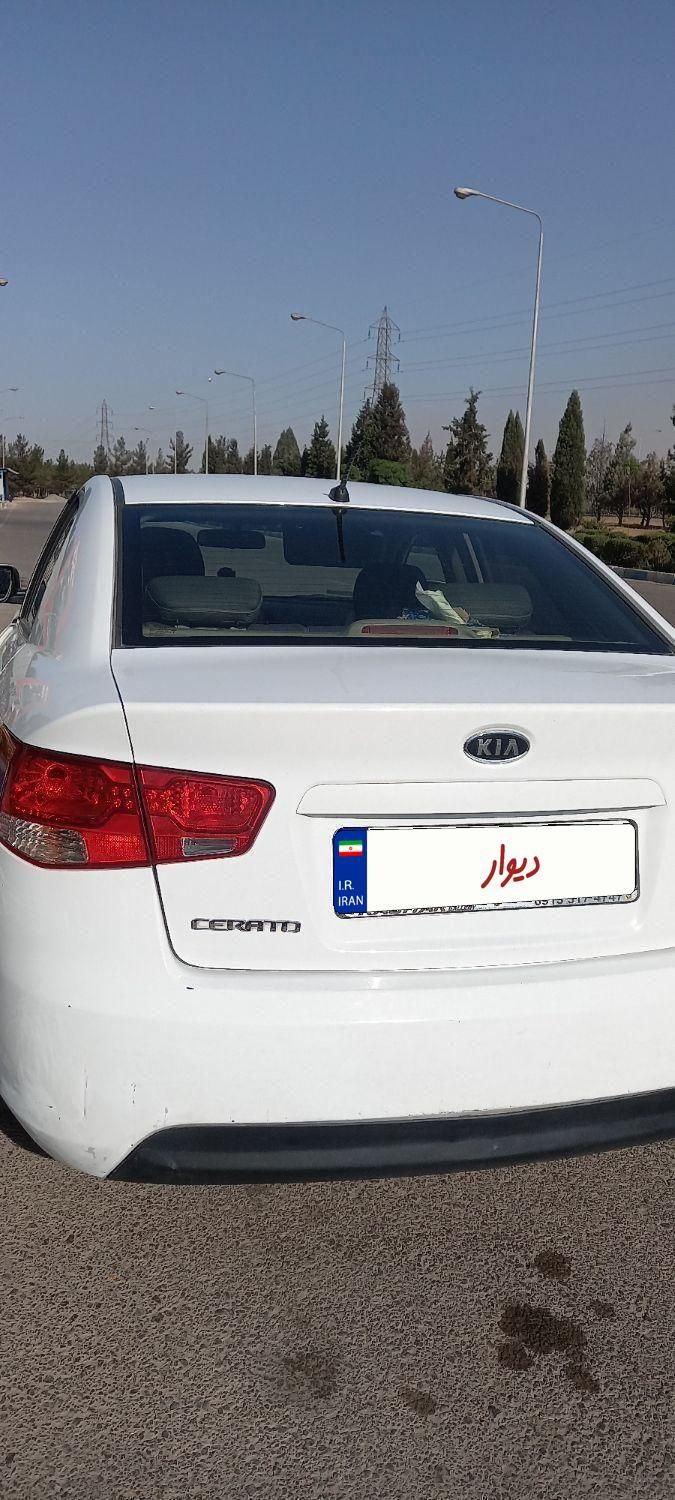 کیا سراتو مونتاژ دنده‌ای 1600cc، مدل ۱۳۹۵|خودرو سواری و وانت|اصفهان, کوی امیریه|دیوار