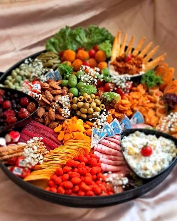 فینگرفود،سینی مزه و نان پنیر عقد|خدمات پذیرایی، مراسم|شیراز, قصرالدشت|دیوار