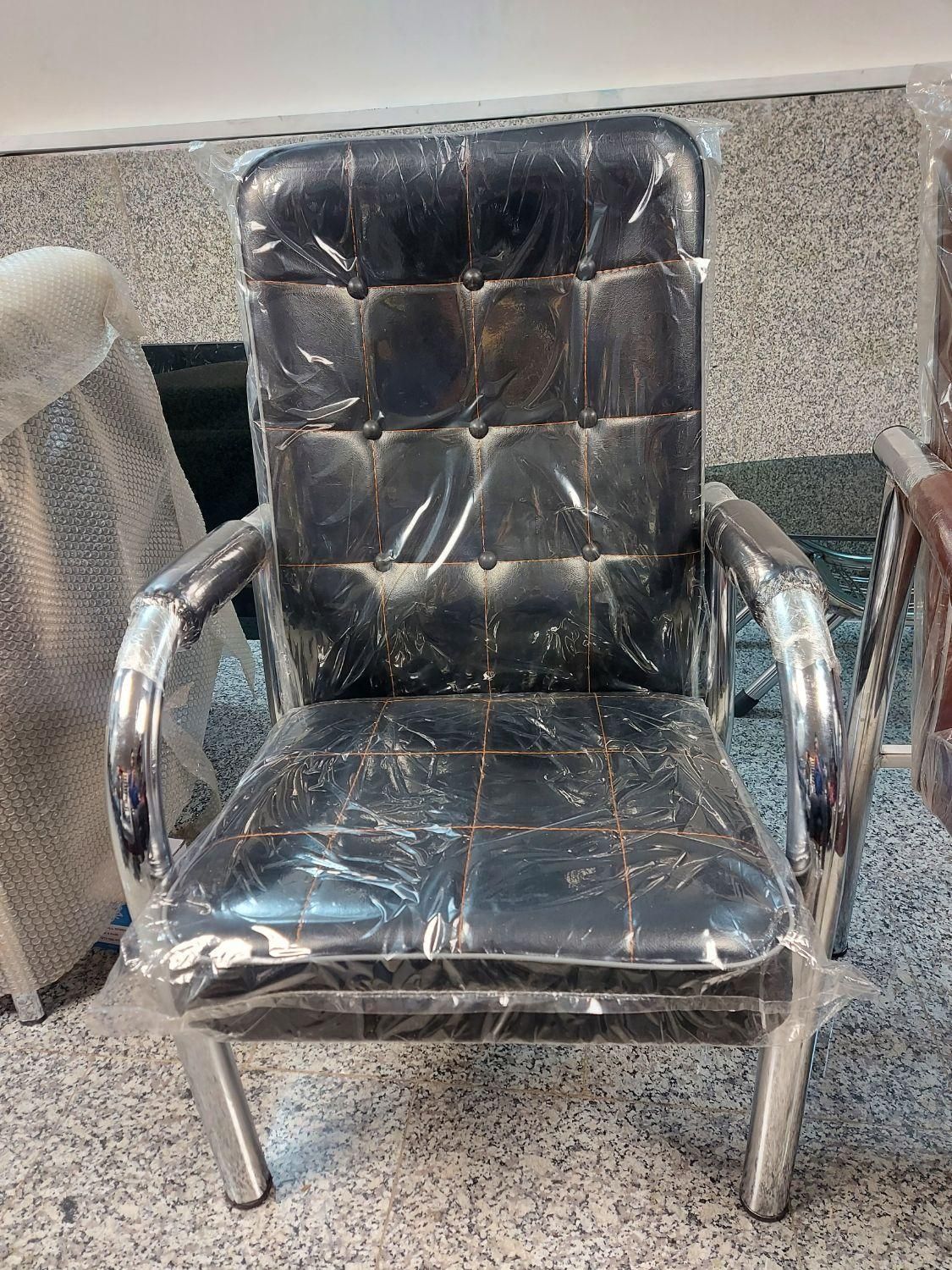 صندلی راحتی نه دکمه ام پی کنفرانسی صدفی مبل آرام|دفتر کار|تبریز, |دیوار