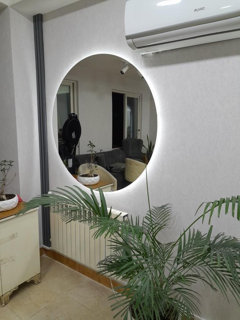 آینه ایینه گرد سرشور صندلی اصلاح آرایشگاه میزناخن|آینه|رشت, اسماعیل آباد|دیوار