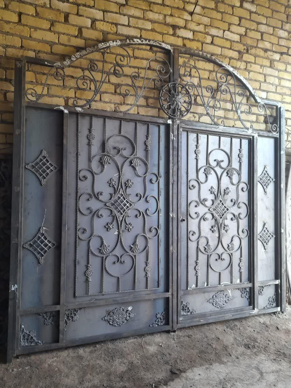 درب سنگین اهنی باغچه  ویلایی ودرب حیاط|مصالح و تجهیزات ساختمان|قم, نیروگاه|دیوار