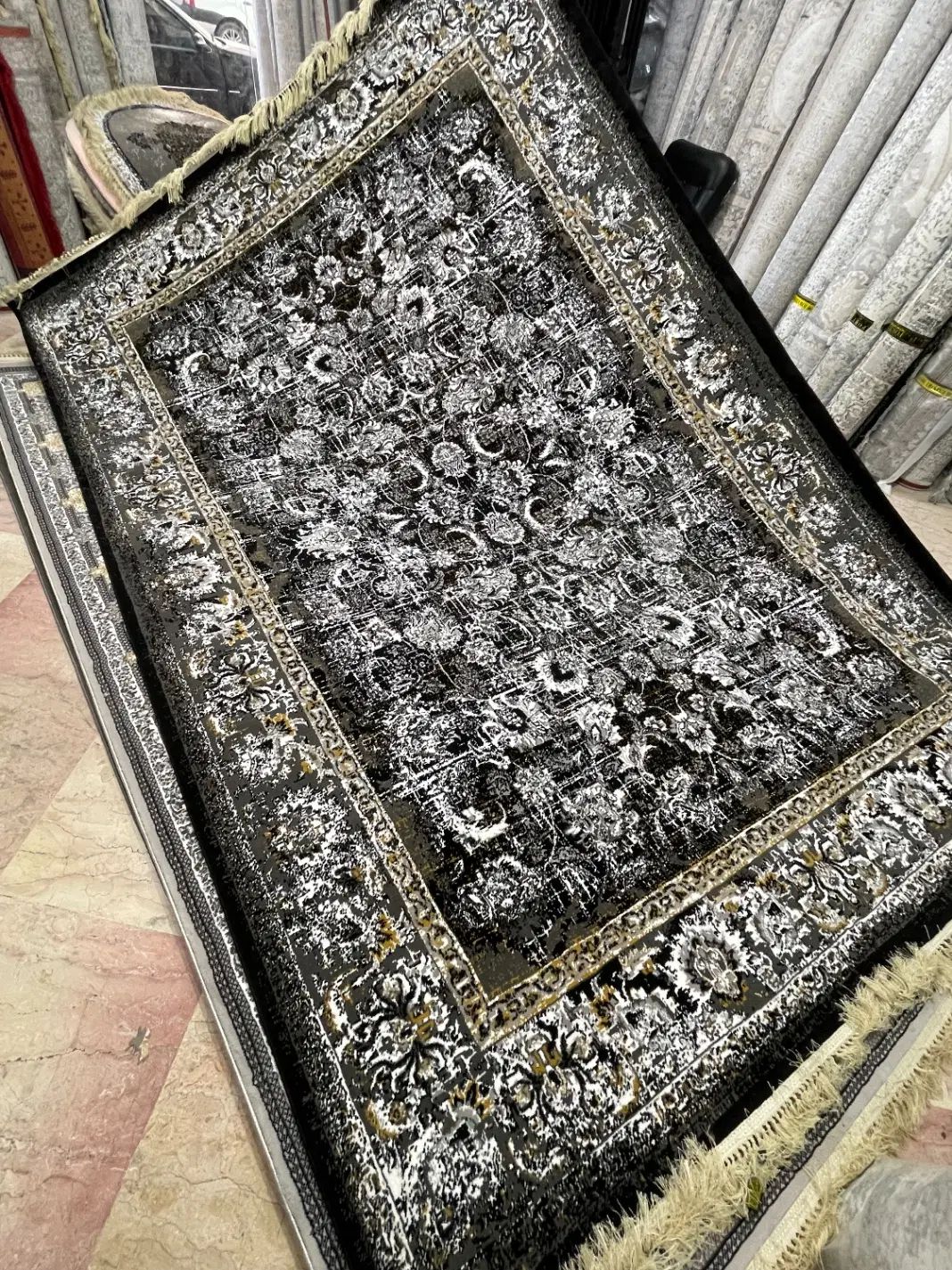 اندیشه ۶ ۹ ۱۲|فرش|کرج, مصباح|دیوار
