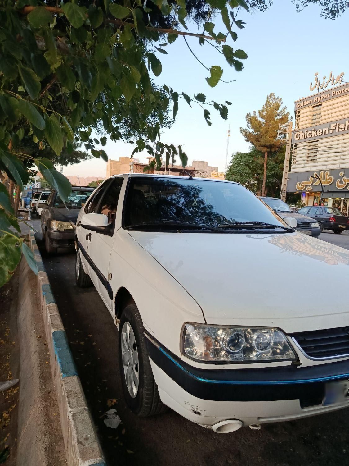 پژو 405 SLX موتورTU5، مدل ۱۳۹۷|خودرو سواری و وانت|کرمان, |دیوار