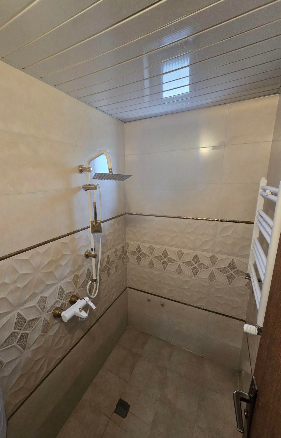 آپارتمان سوئیت روزانه،کوتاه مدت|اجارهٔ کوتاهمدت آپارتمان و سوئیت|اسلامشهر, شهرک مهدیه|دیوار