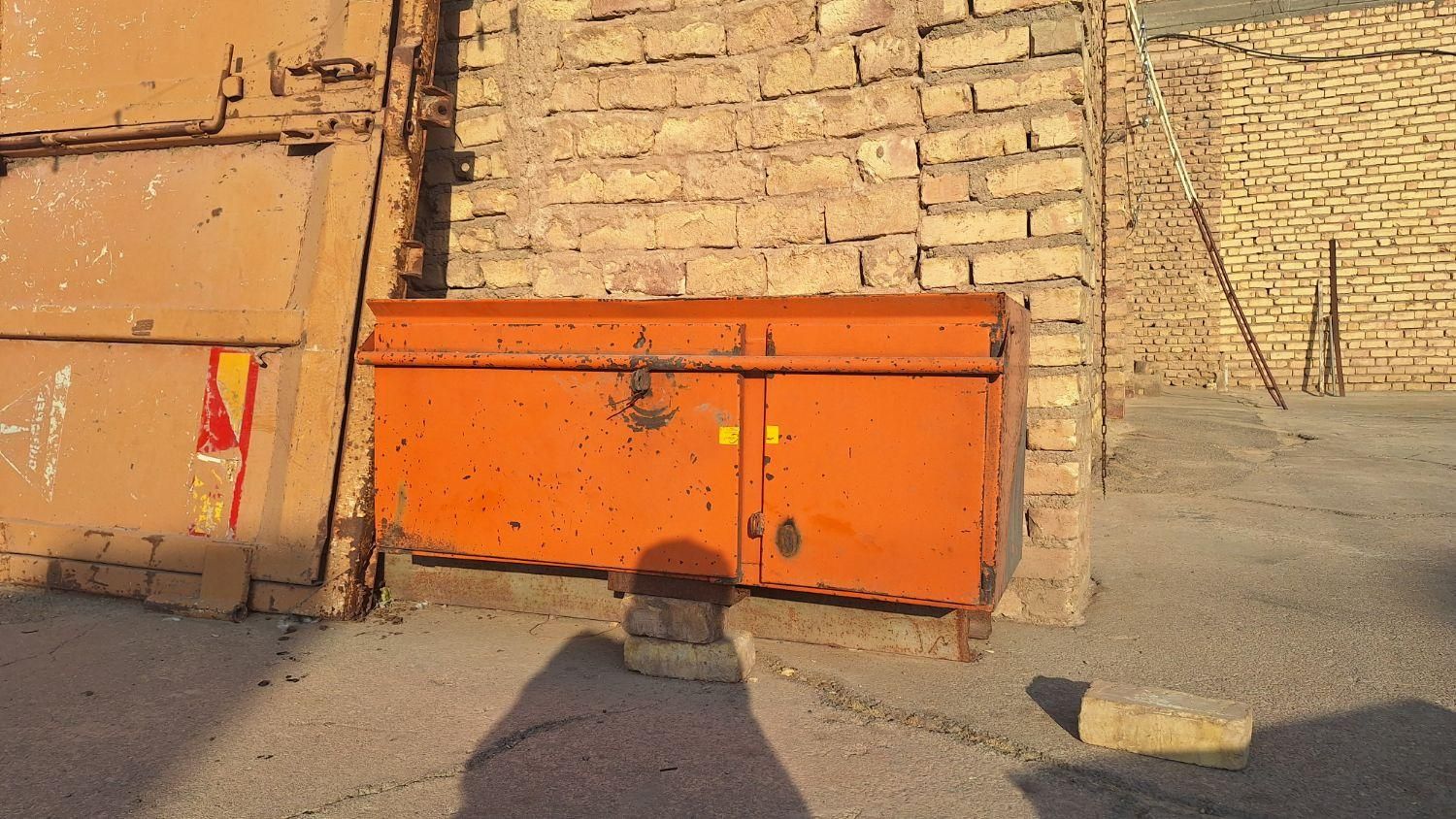 درب کمپرس و جعبه|قطعات یدکی و لوازم جانبی|اصفهان, شهرک صنعتی امیرکبیر|دیوار