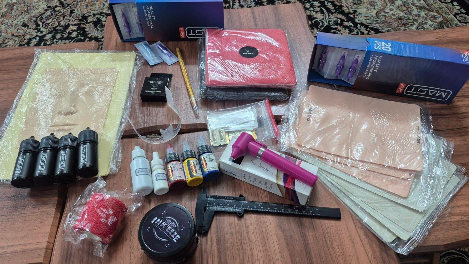 دستگاه تتو بدن و میکرو ابرو و وسایل جانبی|آرایشگاه و سالن‌های زیبایی|قائم‌شهر, |دیوار