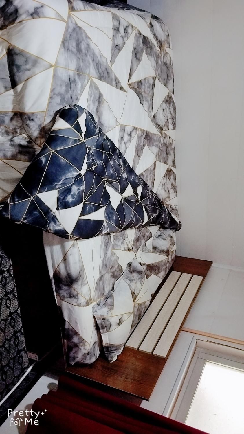 ویلا ساحلی استخردار باغبادران(باغبهادران)|اجارهٔ کوتاه‌مدت ویلا و باغ|اصفهان, باغ دریاچه|دیوار