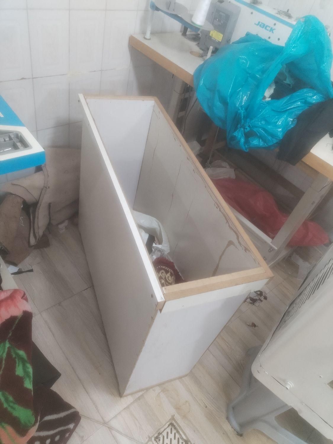 نیمکت،جعبه جلوی چرخ|مبلمان خانگی و میز عسلی|تهران, تختی|دیوار