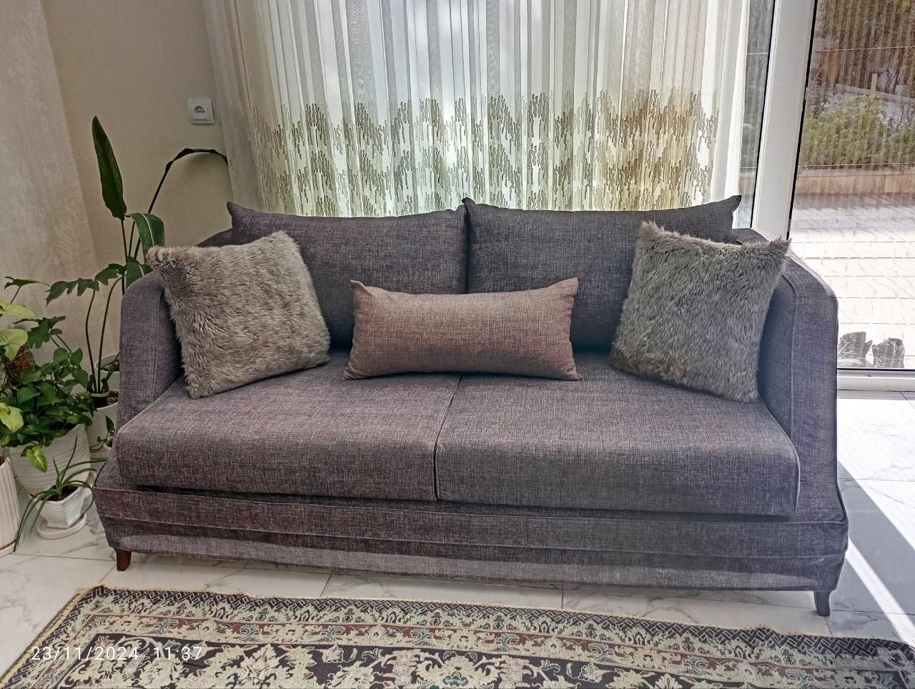 پیراهن مبل لوییس ویتون هفت نفره|مبلمان خانگی و میز عسلی|کرج, فاز ۱ مهرشهر|دیوار