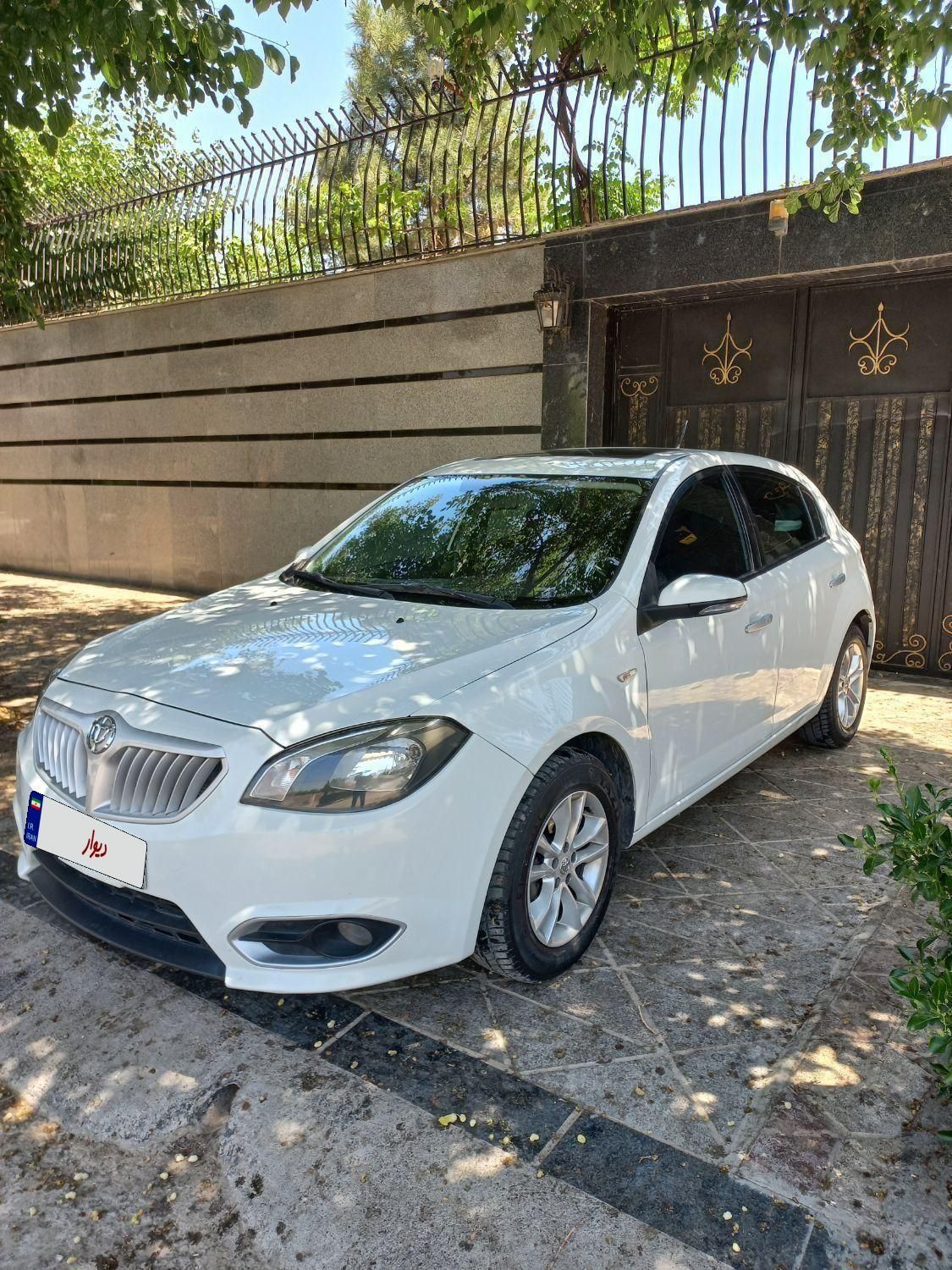 برلیانس H320 اتوماتیک 1650cc، مدل ۱۳۹۷|خودرو سواری و وانت|مشهد, شفا|دیوار