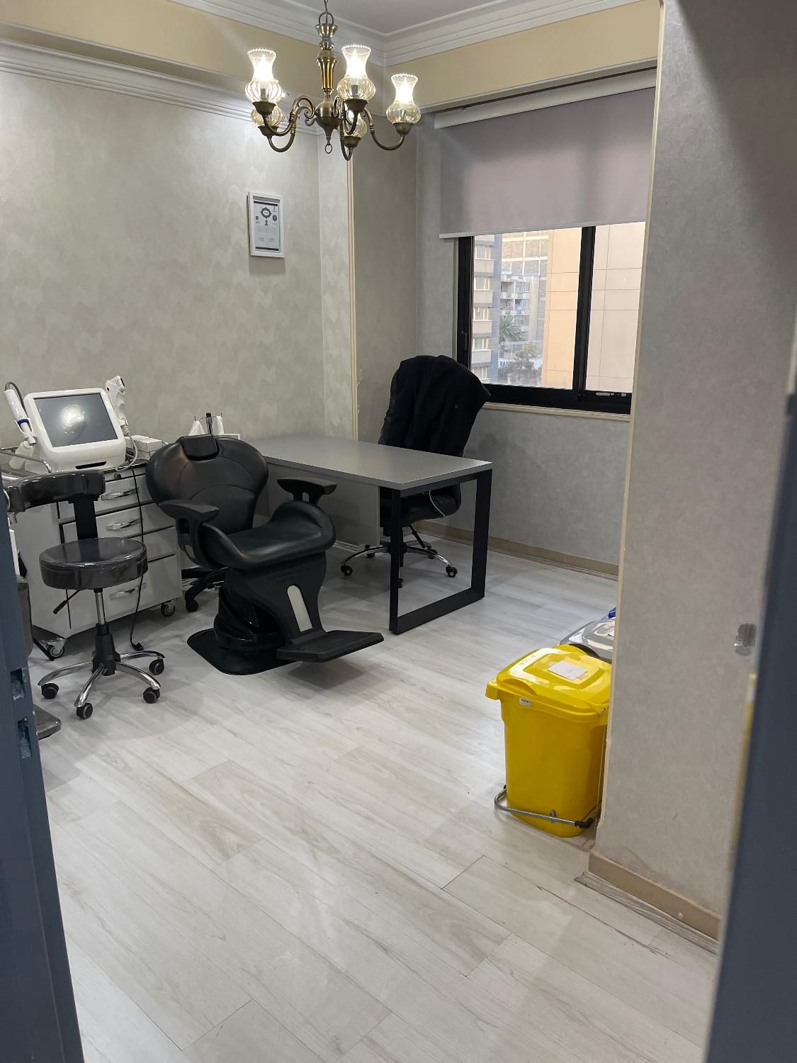اجاره یک اتاق از مطب زیبایی(اتاق پزشک)|اجارهٔ دفتر کار، اتاق اداری، مطب|تهران, سنایی|دیوار