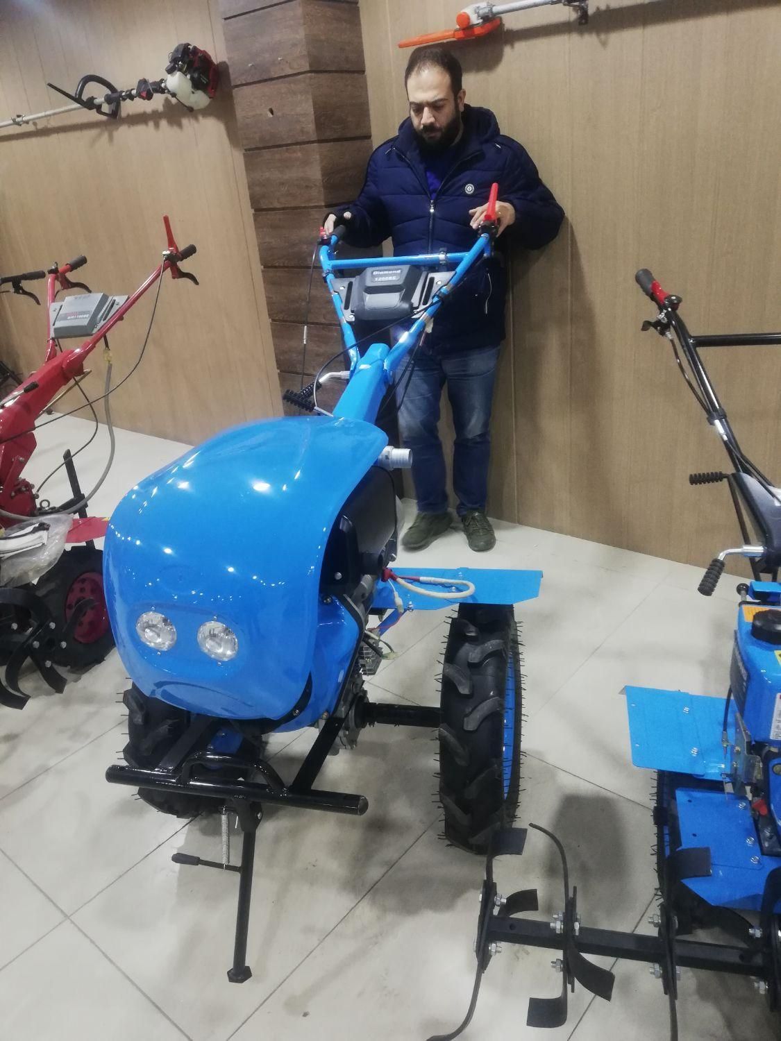 تیلر کولتیواتور شخم زن 12 اسب بخار|ماشینآلات صنعتی|باقرشهر, |دیوار