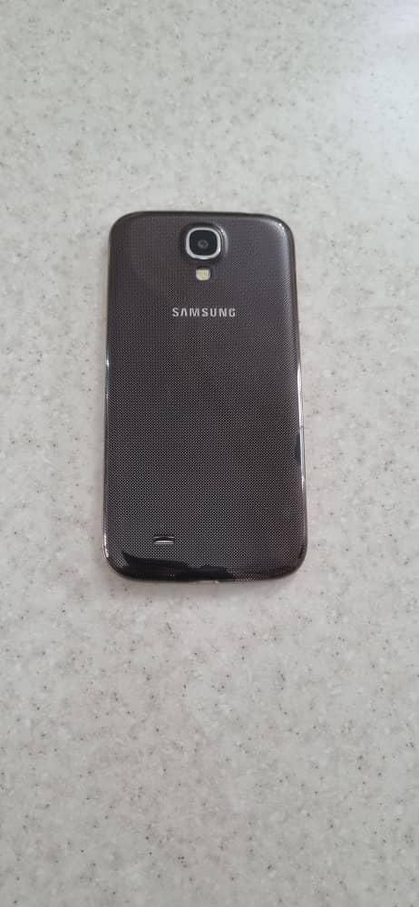 سامسونگ Galexy s4|موبایل|تهران, عباس‌آباد|دیوار