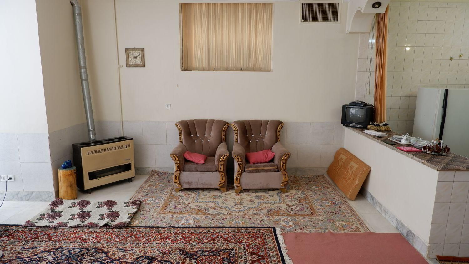 اجاره آپارتمان و سوئیت روزانه|اجارهٔ کوتاه‌مدت آپارتمان و سوئیت|اصفهان, مصلی|دیوار