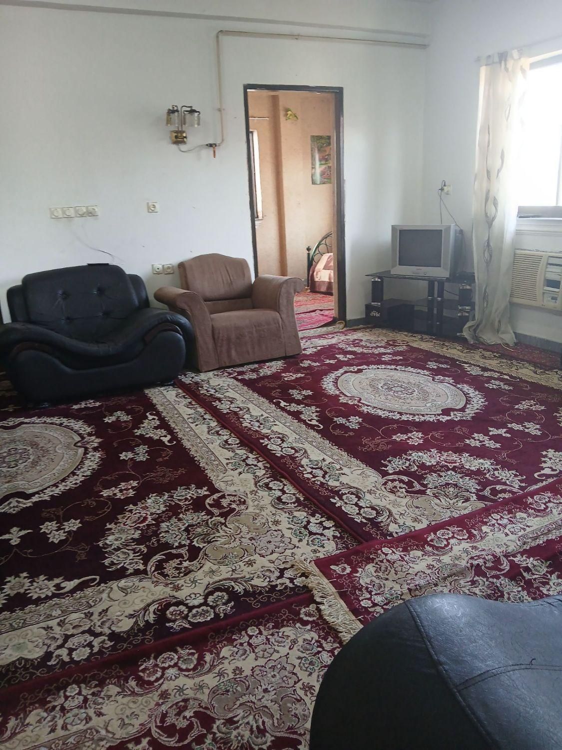اجاره روزانه/هفتگی/ماهانه آپارتمان ۱۲۰ متر|اجارهٔ کوتاه‌مدت آپارتمان و سوئیت|لاهیجان, کوی استادان|دیوار