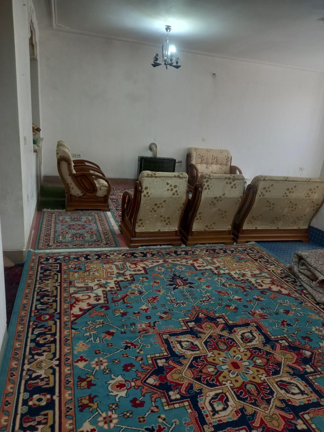 اجاره کوتاه مدت روزانه هفتگی ویلایی پارکینگ|اجارهٔ کوتاه‌مدت آپارتمان و سوئیت|شیراز, سعیدیه جنوبی|دیوار
