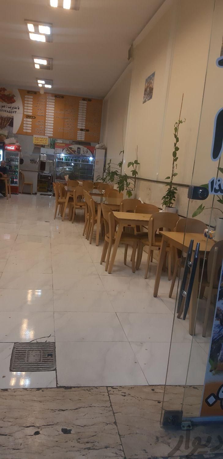 اشپز،کباب زنی و پخت پز برنج با کمک نیروهای دیگ|استخدام خدمات فروشگاه و رستوران|تهران, خاک سفید|دیوار