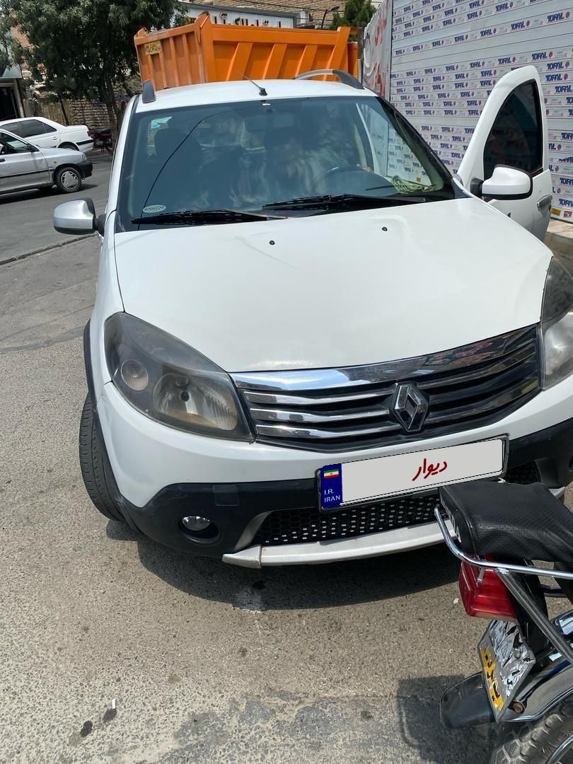 رنو ساندرو اتوماتیک، مدل ۱۳۹۶|خودرو سواری و وانت|تهران, جنت‌آباد شمالی|دیوار