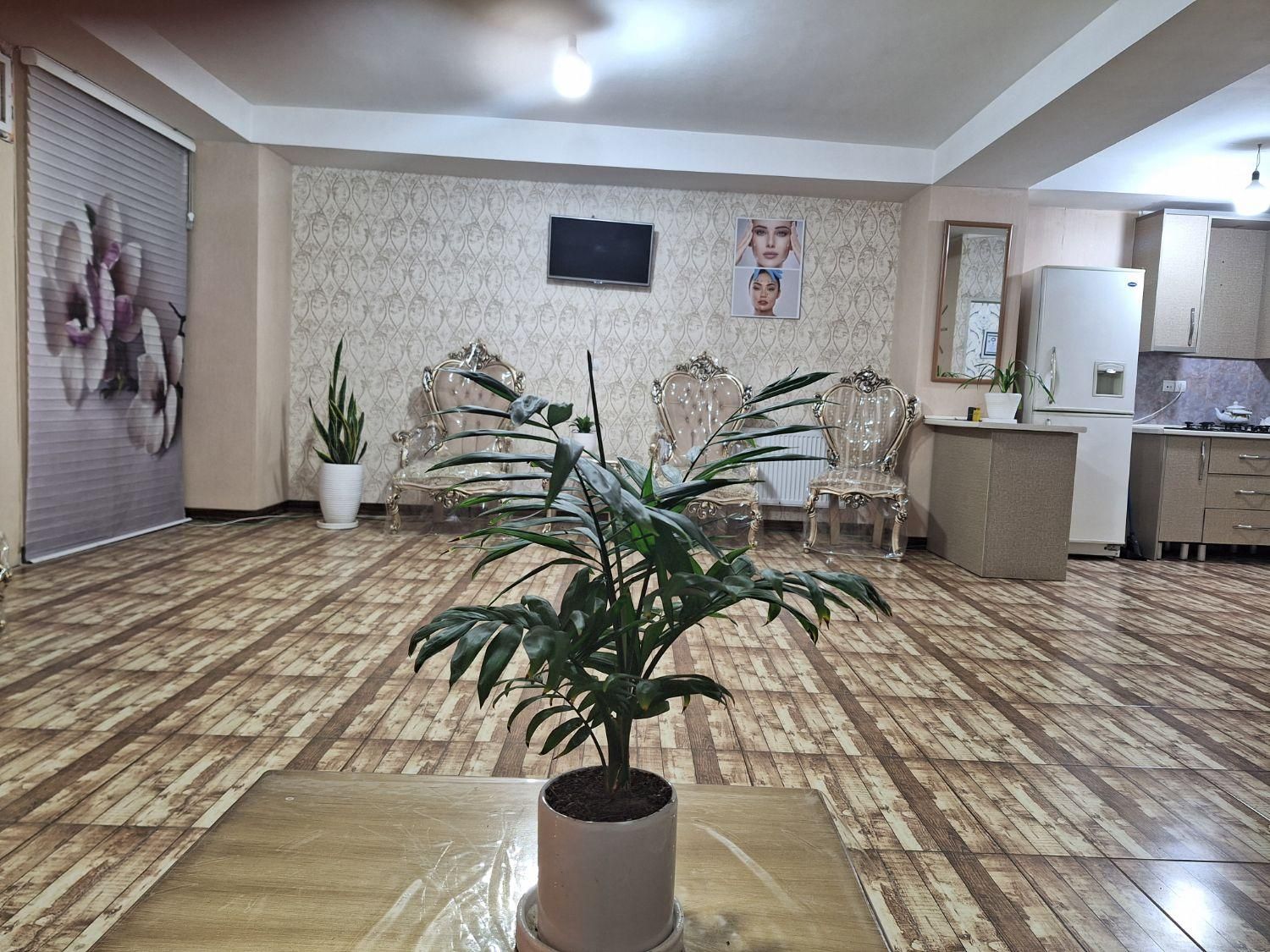 لیزر موهای زائد تیتانیوم/تزریق فیلر و بوتاکس|خدمات آرایشگری و زیبایی|کرج, شاهینویلا|دیوار