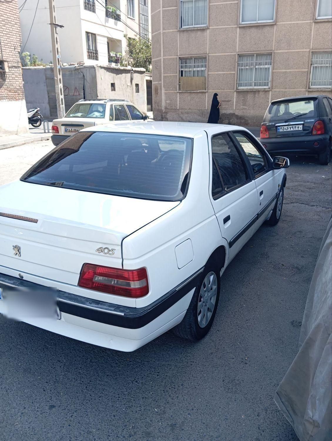 پژو 405 GLX - دوگانه سوز CNG، مدل ۱۳۹۰|خودرو سواری و وانت|تهران, بلورسازی|دیوار