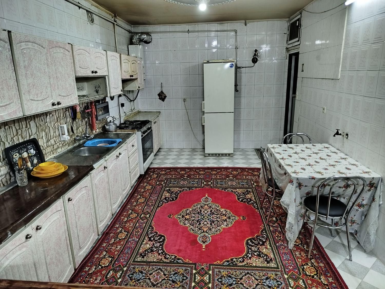 سوییت همکف منزل مبله خانه مسافر پارکینگ دار حافظیه|اجارهٔ کوتاه‌مدت آپارتمان و سوئیت|شیراز, حافظیه|دیوار