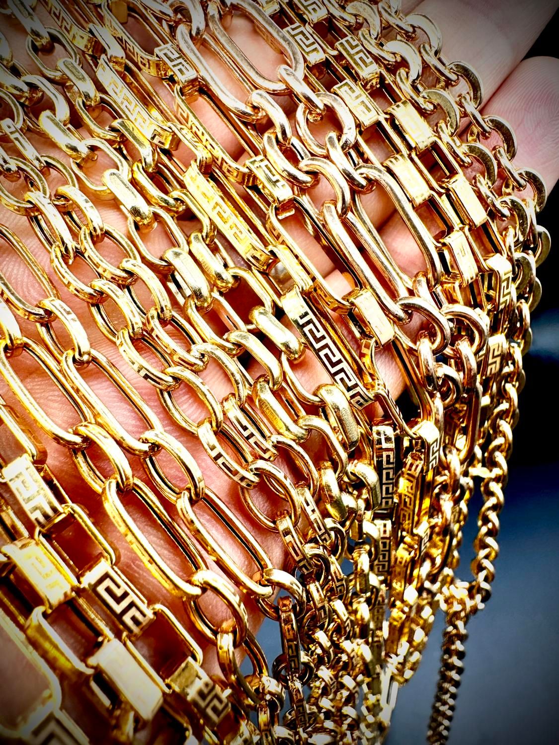 زنجیر ورساچ 11/080گرم طلا بدون اجرت|جواهرات|تهران, شهرک ولیعصر جنوبی|دیوار