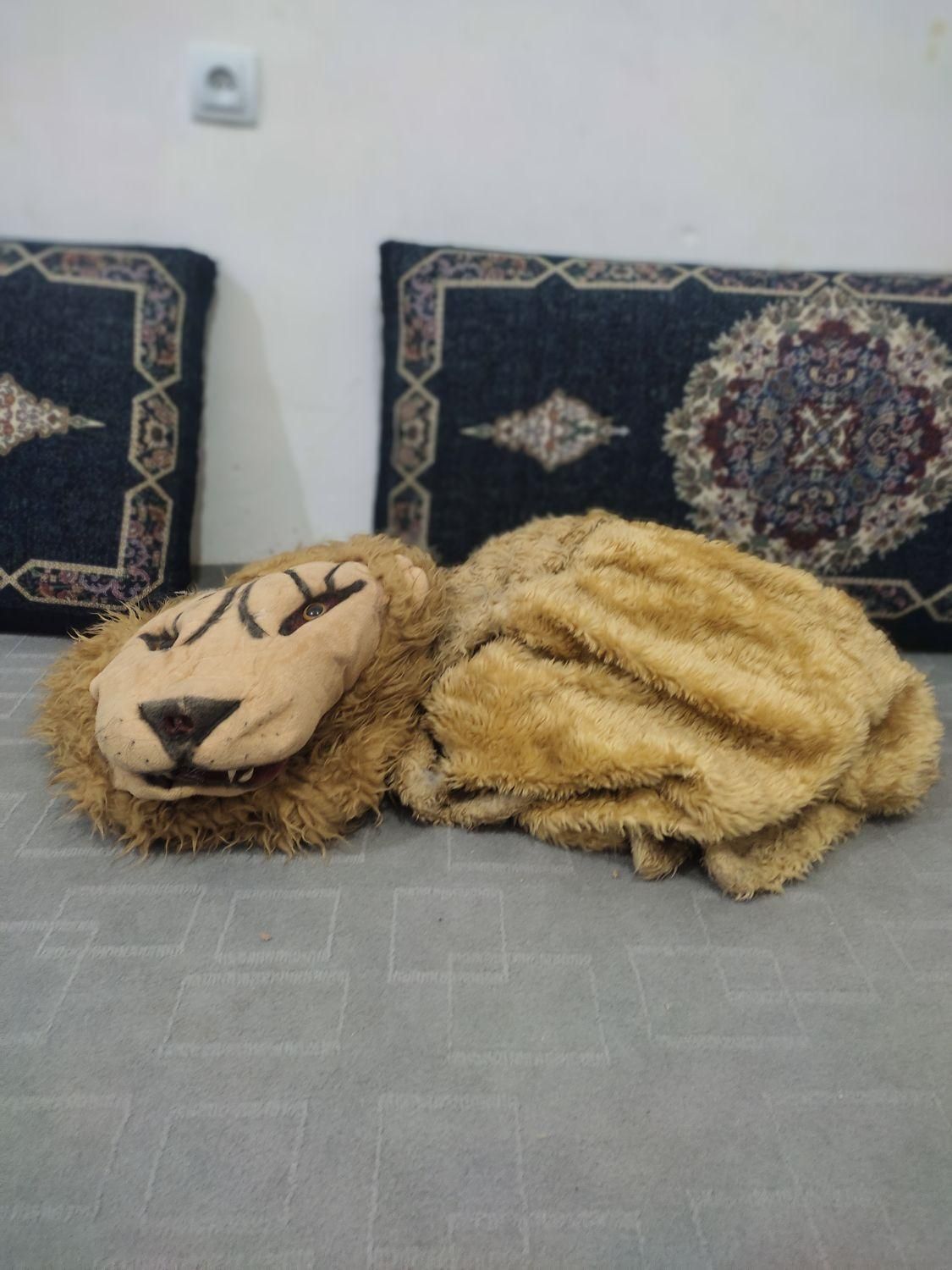 لباس شیر محرم|لباس|خرمدره, |دیوار