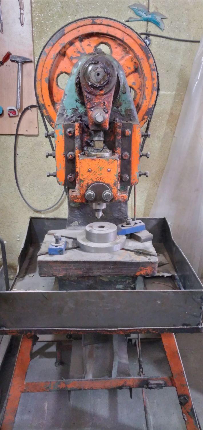 پرس ضربه ای ۱۲ تن دستگاه پرس|ماشینآلات صنعتی|فردیس, شهرک وحدت|دیوار