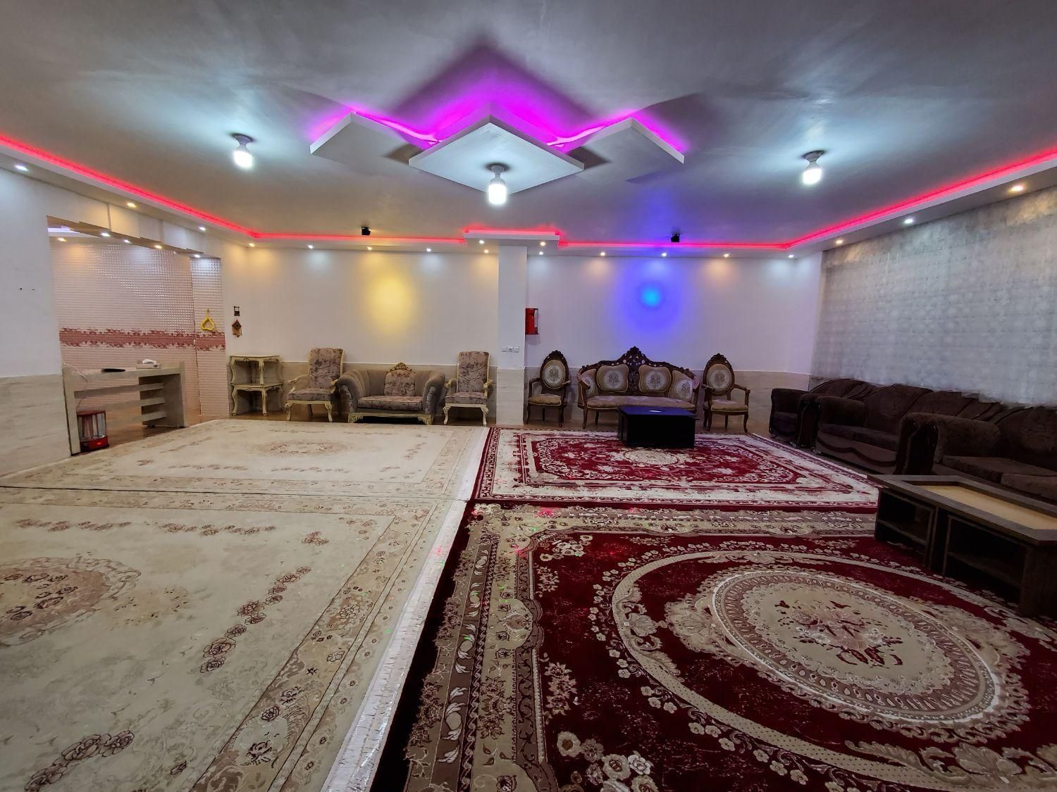 اجاره باغ ویلا|اجارهٔ کوتاهمدت ویلا و باغ|اصفهان, ارغوانیه|دیوار